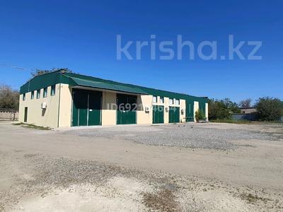 Офисы, склады · 670 м² за 669 330 〒 в Актобе, жилой массив Заречный-1