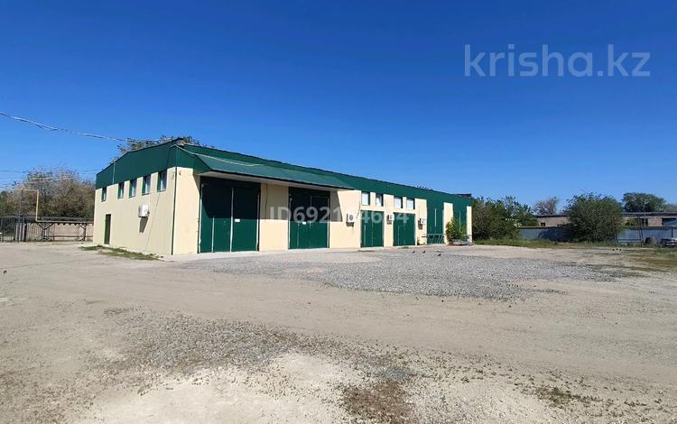 Офисы, склады · 670 м² за 669 330 ₸ в Актобе, жилой массив Заречный-1 — фото 23