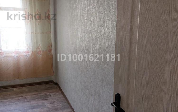 1-комнатная квартира · 12 м² · 4/5 этаж, 30й гвардейскои дивизии 26 — ВКГУ за 3.8 млн ₸ в Усть-Каменогорске, Ульбинский — фото 2