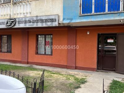 Кеңселер, дүкендер мен бутиктер · 100 м², бағасы: 500 000 ₸ в Атырау