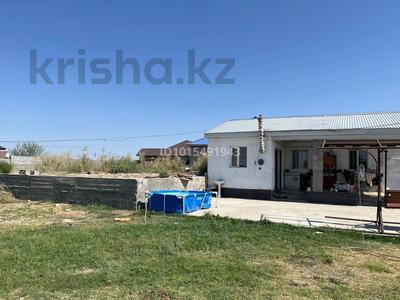 Жеке үй · 2 бөлме · 81 м² · 10 жүзд., Байзак датқа, бағасы: 20 млн ₸ в Бурыл