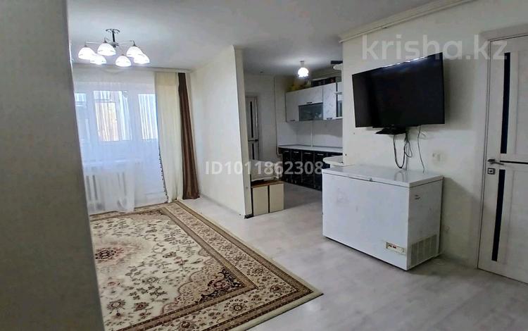 3-комнатная квартира · 63.5 м² · 2/5 этаж, ул. Атырау 20 за 20.9 млн ₸ в Актобе — фото 2