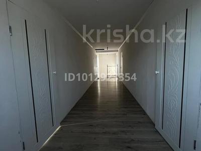 Отдельный дом · 4 комнаты · 198 м² · 10 сот., мкр Думан-1 8 — Казыгурт 8 за 200 млн ₸ в Алматы, Медеуский р-н