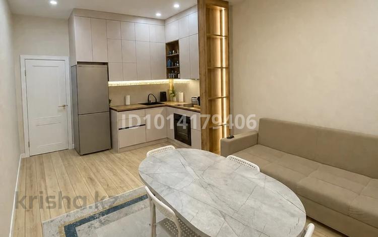 3-комнатная квартира · 70 м² · 15/16 этаж, Ж.Нажимеденова 54 — Вокзал НурлыЖол за 300 000 ₸ в Астане, Сарайшык р-н — фото 2