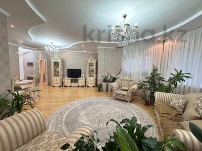 3-комнатная квартира · 138 м² · 2/5 этаж, Газизы Жубановой — Напротив ЦОНа за 52 млн ₸ в Актобе