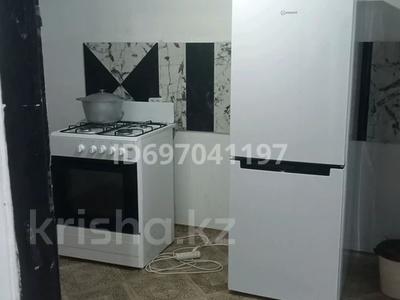 Жеке үй • 4 бөлмелер • 60 м² • 8 сот., Сайлянбай 19 — В центре, бағасы: 6 млн 〒 в Уштобе