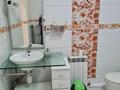 2-бөлмелі пәтер · 97 м² · 10/16 қабат, Жазылбекова 20, бағасы: 300 000 ₸ в Алматы, Ауэзовский р-н — фото 12