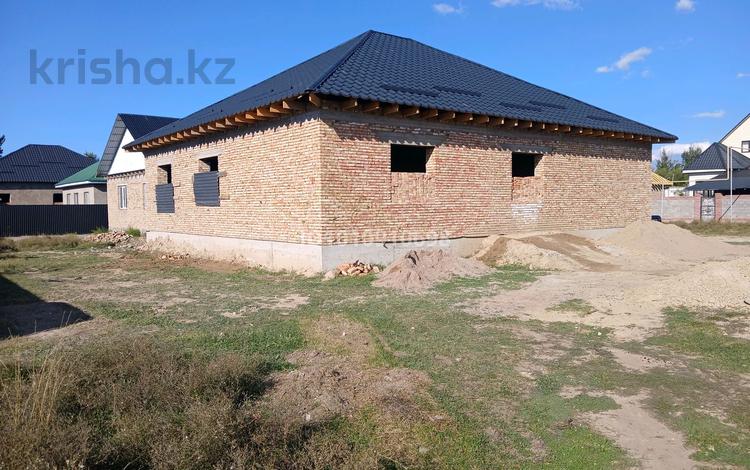 Отдельный дом · 6 комнат · 209.5 м² · 8 сот., Улан 8А — Центральная улица за 20 млн 〒 в Батане — фото 2