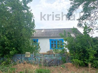 Продажа домов и дачи в Костанайской обл.: Отдельный дом · 5 комнат · 83.6 м² · 8 сот., Целинная за 4.2 млн 〒 Отдельный дом · 5 комнат · 83.6 м² · 8 сот., Целинная за 4.2 млн 〒 в Надеждинке