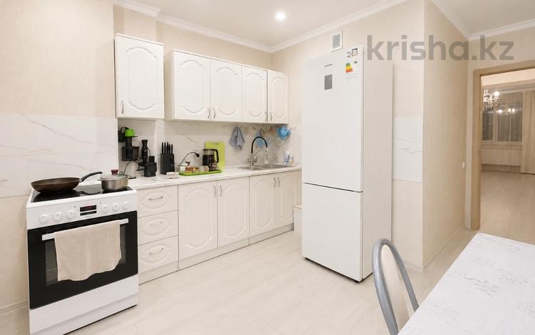 3-комнатная квартира · 74 м² · 8/13 этаж, Караменде би Шакаулы 7 за 31.5 млн ₸ в Астане, Сарыарка р-н — фото 2