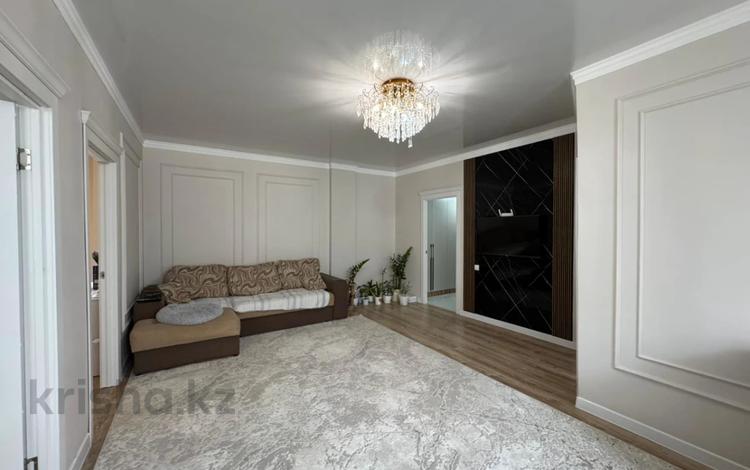 3-комнатная квартира · 80 м² · 5/9 этаж, молдагулова за 26 млн ₸ в Актобе — фото 7