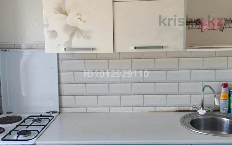3-комнатная квартира · 60 м² · 3/5 этаж, 3 дом за 5 млн ₸ в Качаре — фото 2