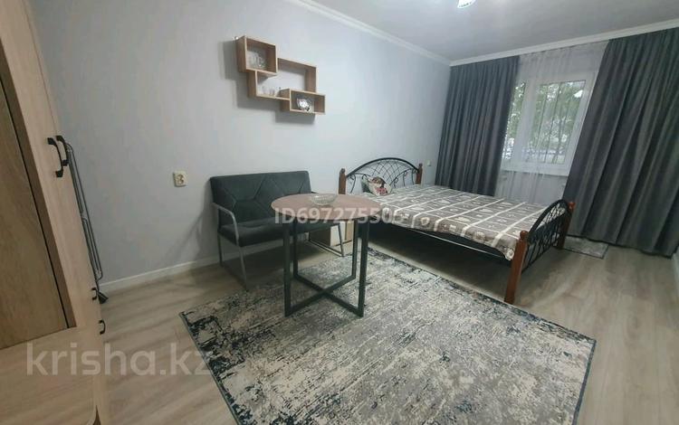 1-комнатная квартира · 31 м² · 1/4 этаж, мкр №6 26 — Койчуманова Саина за 220 000 ₸ в Алматы, Ауэзовский р-н — фото 2