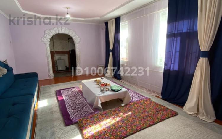 Часть дома · 3 комнаты · 85 м² · 4 сот., 8-й микрорайон, 8-й микрорайон — Автонур базар за 180 000 ₸ в Шымкенте, Туран р-н — фото 2