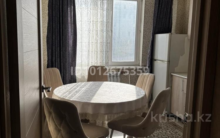 2-комнатная квартира · 58 м² · 5/9 этаж, Жибек Жолы 5 за 220 000 ₸ в Усть-Каменогорске — фото 2
