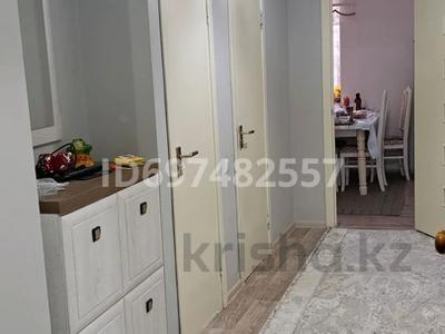 3-комнатная квартира · 68 м² · 1/5 этаж, Левый берег 42 — Центре за 25 млн 〒 в 