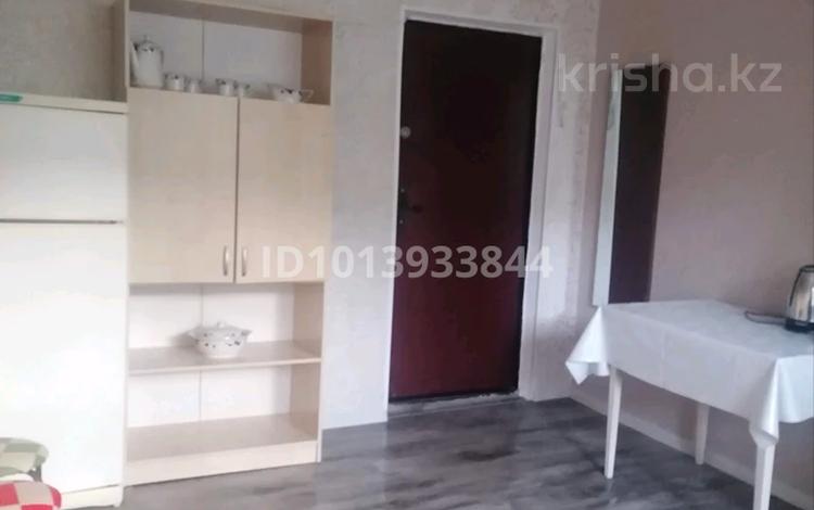 1-комнатная квартира · 15 м² · 3/4 этаж, мкр №6 57 за 120 000 ₸ в Алматы, Ауэзовский р-н — фото 2
