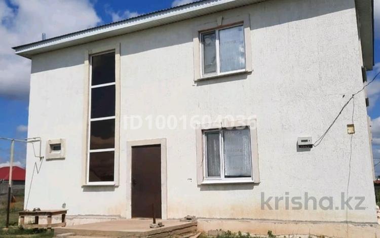 Отдельный дом · 4 комнаты · 145 м² · 10 сот., Юго-запад 57 за 20 млн 〒 в Пугачеве — фото 2