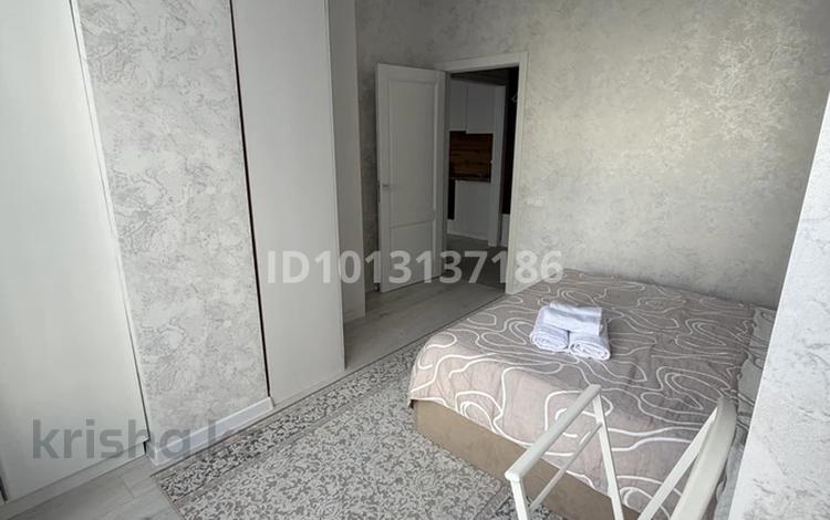 2-бөлмелі пәтер · 42 м² · 2/12 қабат, Туран, бағасы: 20 000 ₸ в Астане, Есильский р-н — фото 2