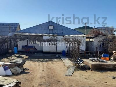 Үйдің бір бөлігі · 4 бөлме · 250 м² · 8 сот., Шуак 3 — Татьяна магазин касында Улкен жолдын бойында, бағасы: 22 млн ₸ в Атамекене