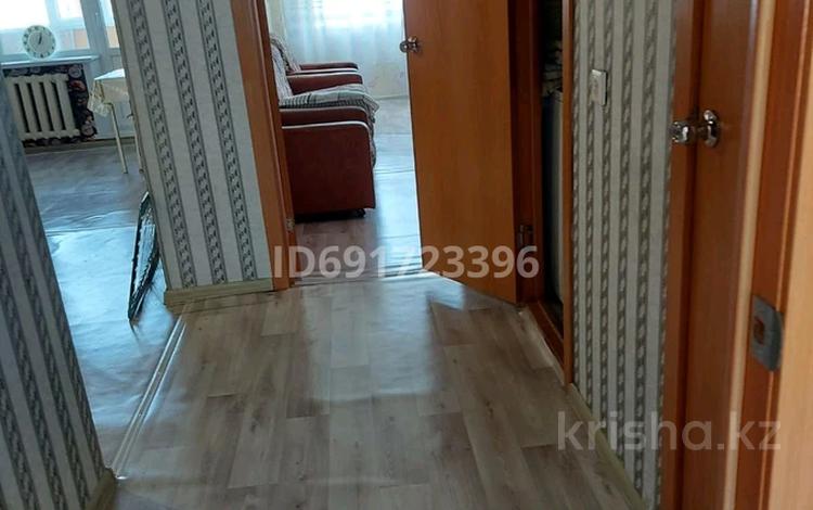 3-бөлмелі пәтер · 70 м² · 5/5 қабат, 8 мкр 110, бағасы: 18 млн ₸ в Темиртау — фото 2