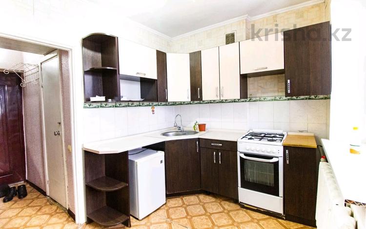 1-комнатная квартира, 32 м², 5/5 этаж помесячно, Гагарина за 90 000 〒 в Талдыкоргане — фото 2