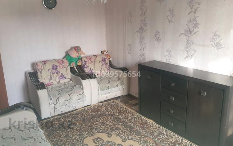 2-комнатная квартира · 43 м² · 2 этаж, мкр Северо-Восток за 140 000 ₸ в Уральске — фото 2