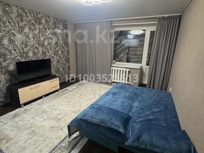 2-комнатная квартира · 45 м² · 1/9 этаж, Бориса Александрова 8/1 — Дворец спорта,ДВД,ФОК,Автовокзал за 13 000 ₸ в Усть-Каменогорске