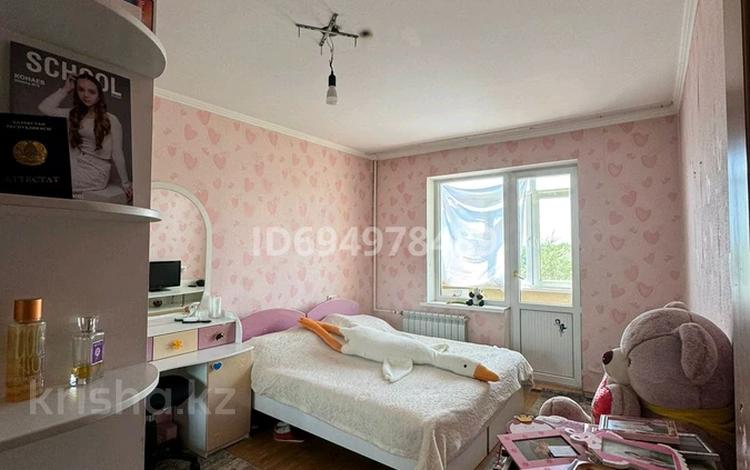 4-бөлмелі пәтер · 82.2 м² · 2/5 қабат, Микрорайон 5 55 — Находится рядом со школой, бағасы: 37.5 млн ₸ в Конаеве — фото 4