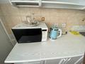 2-комнатная квартира · 74 м² · 8/9 этаж, мкр Аксай-1А 31а за 250 000 〒 в Алматы, Ауэзовский р-н — фото 4