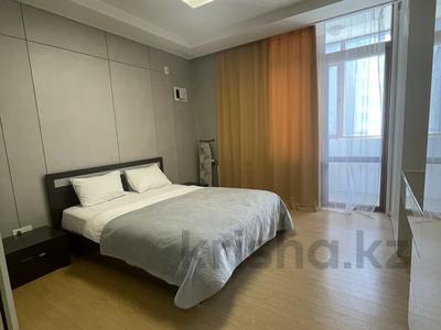 1-бөлмелі пәтер, 50 м², 12/34 қабат тәулігіне, Кошкарбаева 10/1, бағасы: 18 000 〒 в Астане, Алматы р-н