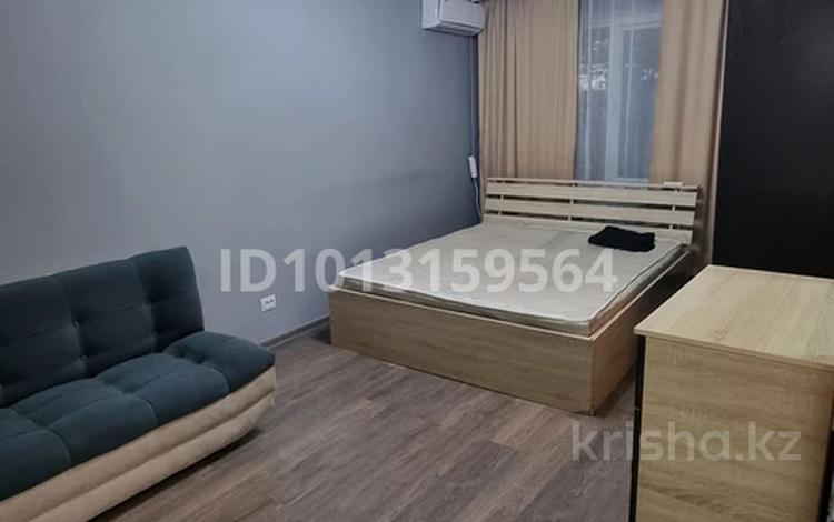 1-комнатная квартира · 38 м² · 1/4 этаж, Зеина Шашкина 15 — Возле Есентая за 330 000 ₸ в Алматы, Бостандыкский р-н — фото 8