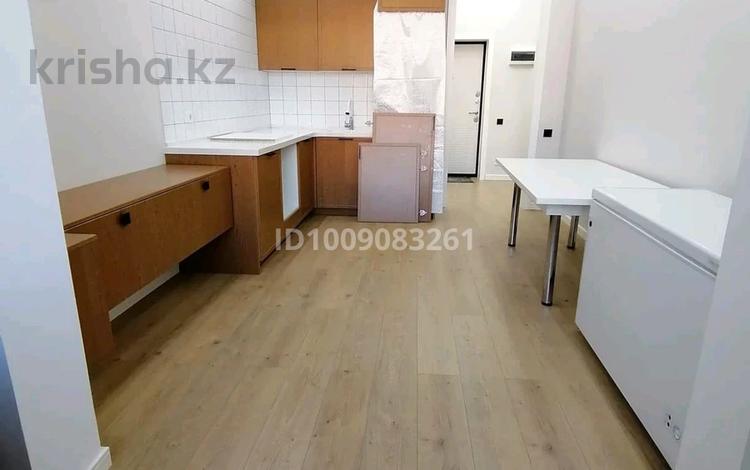 1-бөлмелі пәтер · 53 м² · 1/7 қабат, Алтын орда ш/а., бағасы: 23 млн ₸ в Актобе, мкр. Алтын орда — фото 2