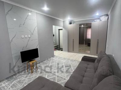 1-бөлмелі пәтер · 50 м² · 7/7 қабат, 16-й мкр 15/1, бағасы: 10.5 млн ₸ в Актау