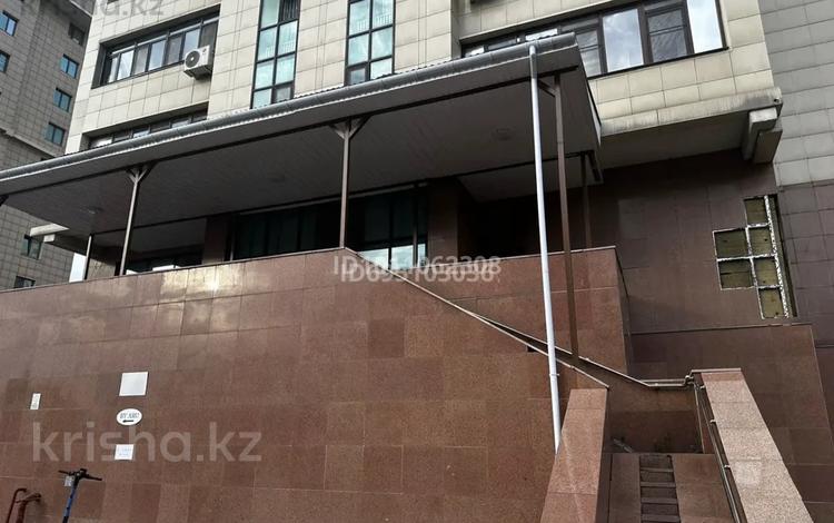Свободное назначение, офисы, магазины и бутики, салоны красоты, образование, развлечения · 215.8 м² за 145 млн 〒 в Алматы, Ауэзовский р-н — фото 2