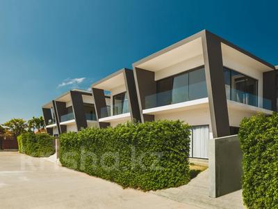 Отдельный дом · 3 комнаты · 144 м² · 1.3 сот., Раваи за ~ 147.4 млн 〒 в Пхукете