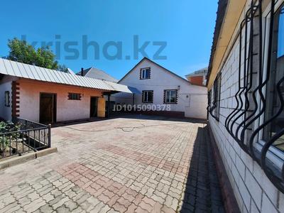 Отдельный дом · 6 комнат · 190 м² · 10 сот., мкр 6-й градокомплекс, Кошкарбаева 28 за 145 млн ₸ в Алматы, Алатауский р-н