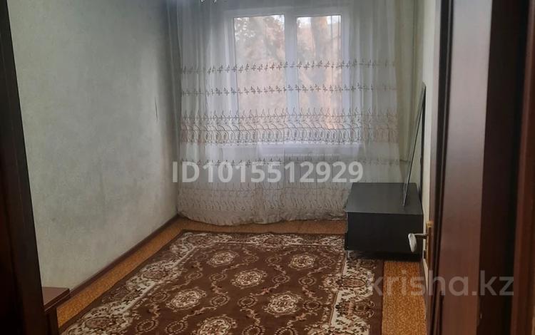 2-комнатная квартира · 50 м², 16-й микрорайон 24 за 140 000 ₸ в Шымкенте, Аль-Фарабийский р-н — фото 2