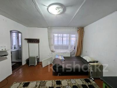 2-бөлмелі пәтер · 33.8 м² · 1/5 қабат, мкр Михайловка , Осевая 4 — Кирзавод 3/4, бағасы: 70 000 〒 в Караганде, Казыбек би р-н