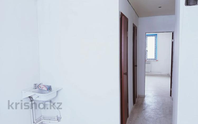 2-комнатная квартира · 53.7 м² · 5/5 этаж, 4 микрорайон за 10 млн ₸ в Абае — фото 7