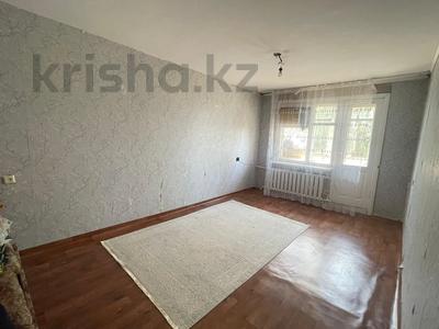 2-комнатная квартира · 45 м² · 5/5 этаж, Абая за 14.5 млн 〒 в Уральске