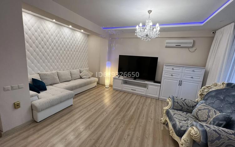2-бөлмелі пәтер · 80 м² · 2/9 қабат, Крупская 24 Д, бағасы: 380 000 ₸ в Атырау — фото 2