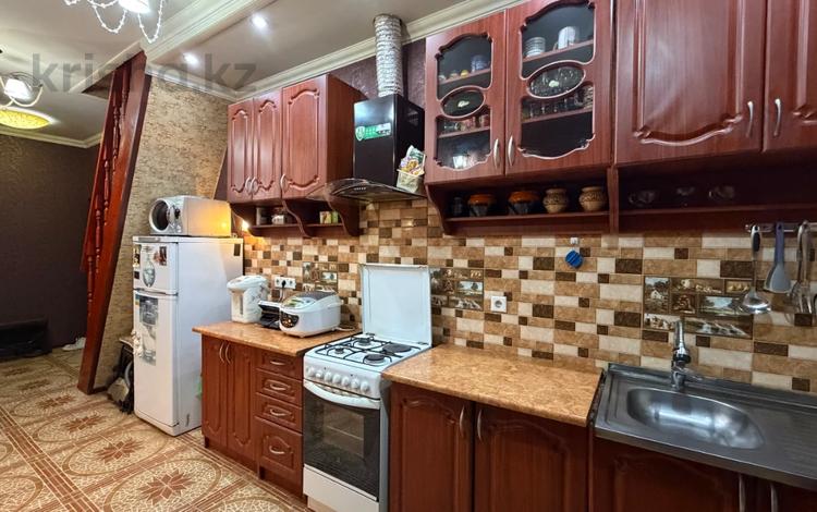 3-комнатная квартира · 56.2 м² · 2/2 этаж, Володарского — Байтурсынова за 37.5 млн ₸ в Алматы, Бостандыкский р-н — фото 10
