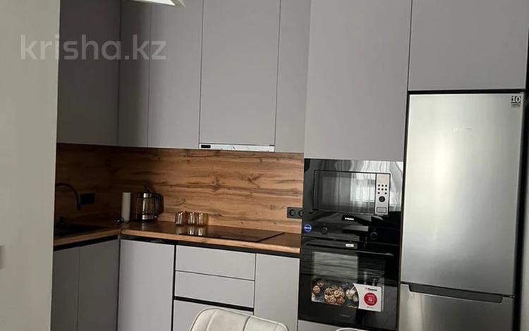 2-бөлмелі пәтер, 55 м², 13/21 қабат ай сайын, Калдаякова 3, бағасы: 350 000 〒 в Астане, Алматы р-н — фото 2