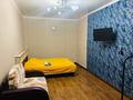 1-комнатная квартира, 38 м², 2/2 этаж посуточно, Бажова 40 за 8 000 〒 в Усть-Каменогорске, Ульбинский