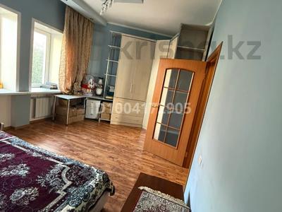 3-комнатная квартира · 82 м² · 5/5 этаж, Агыбай батыра 2 за 44.5 млн 〒 в Астане, Сарыарка р-н