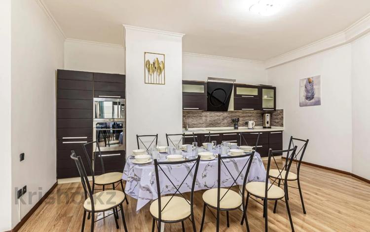 3-бөлмелі пәтер · 110 м² · 17/29 қабат, Аль-Фараби — Козыбаева, бағасы: 95 млн ₸ в Алматы, Бостандыкский р-н — фото 2