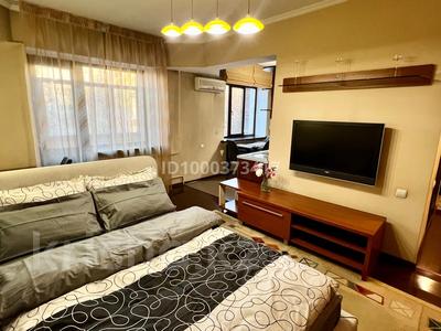 1-бөлмелі пәтер · 37 м² · 4/5 қабат, Байсеитовой 45, бағасы: 400 000 ₸ в Алматы, Бостандыкский р-н