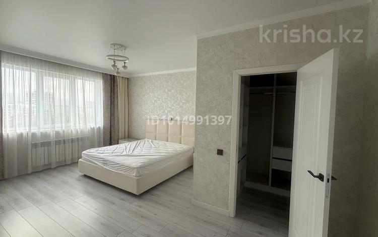 2-комнатная квартира · 70 м² · 12/16 этаж, Навои 9/1 — Навой Жандосова за 380 000 ₸ в Алматы, Ауэзовский р-н — фото 2