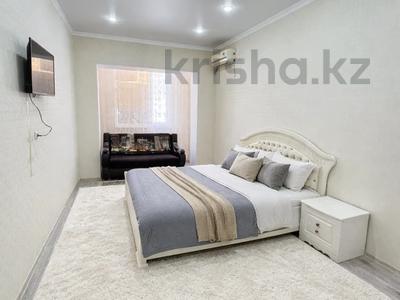 1-бөлмелі пәтер · 45 м² · 3/7 қабат, 19-й мкр 45, бағасы: 12 000 ₸ в Актау
